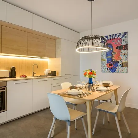 Nobile - Coral Complex With Parking & Pool Apartment Varna