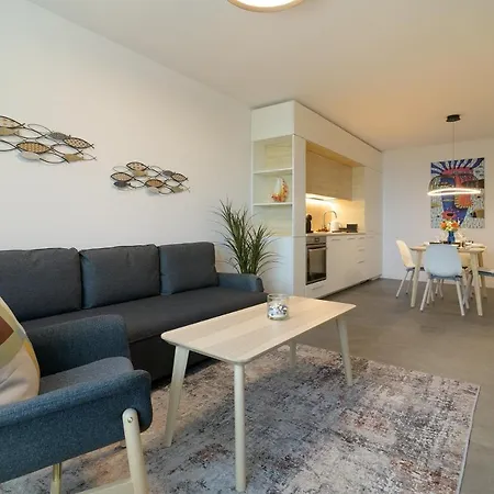 Nobile - Coral Complex With Parking & Pool Lägenhet