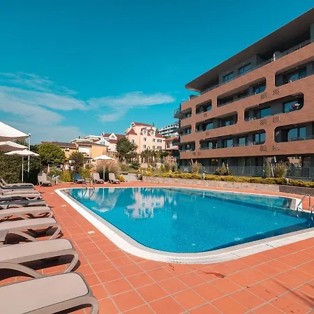 Nobile - Coral Complex With Parking & Pool Apartment