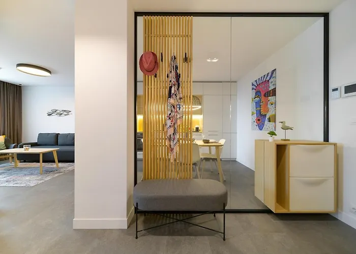 Nobile - Coral Complex With Parking & Pool