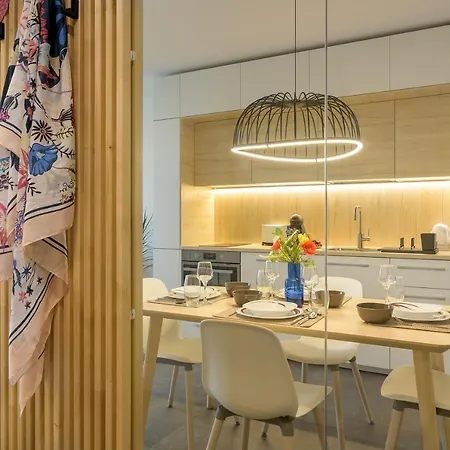 Nobile - Coral Complex With Parking & Pool Varna